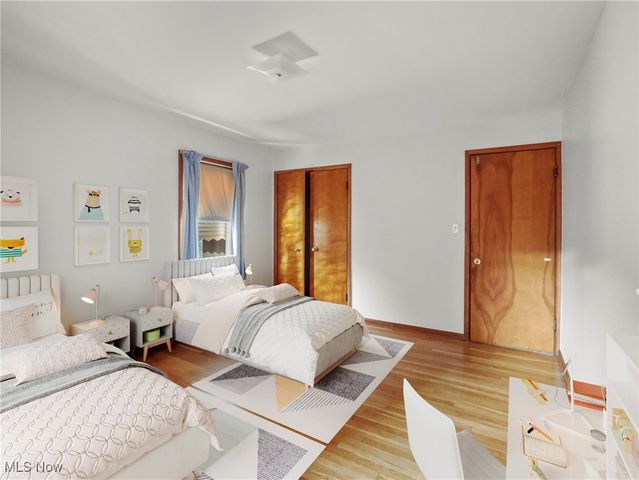 13532 Elbur Lane, Lakewood, OH 44107