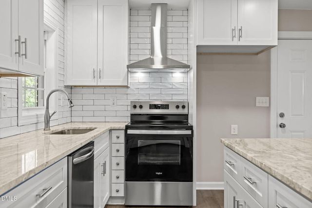 728 S Wakefield Street, Zebulon, NC 27597