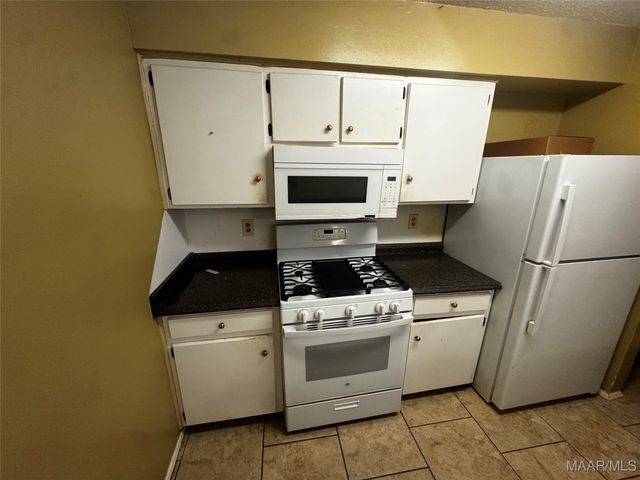 127 BRIARBROOK Drive, Montgomery, AL 36110