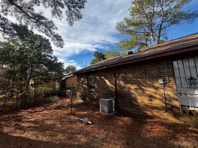 127 BRIARBROOK Drive, Montgomery, AL 36110