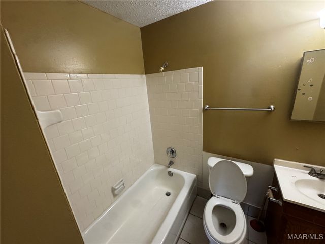 127 BRIARBROOK Drive, Montgomery, AL 36110