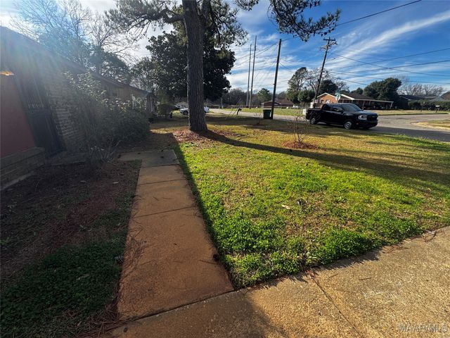 127 BRIARBROOK Drive, Montgomery, AL 36110