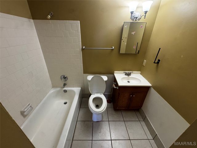 127 BRIARBROOK Drive, Montgomery, AL 36110