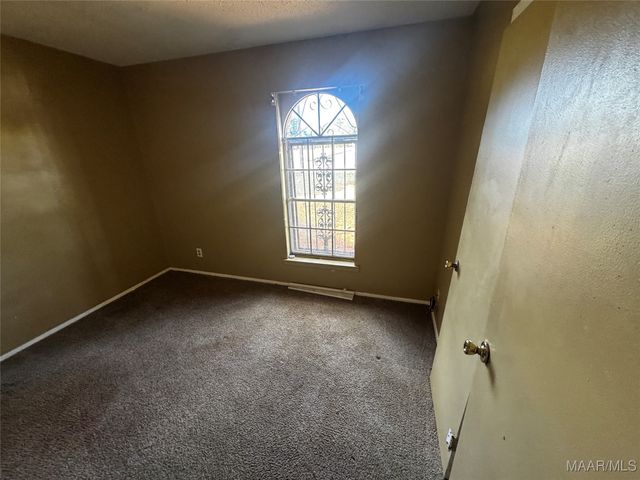 127 BRIARBROOK Drive, Montgomery, AL 36110