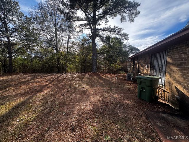 127 BRIARBROOK Drive, Montgomery, AL 36110