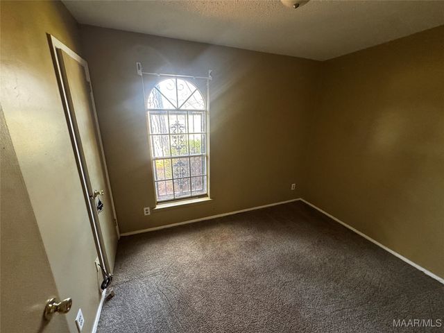 127 BRIARBROOK Drive, Montgomery, AL 36110