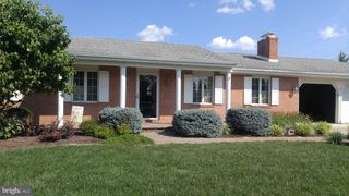 8509 WINCHESTER AVE, Inwood, WV 25428