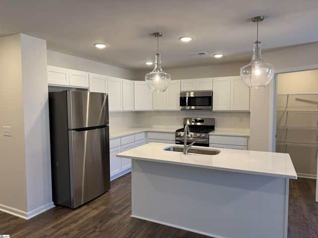 207 Stonyway Lane, Easley, SC 29640