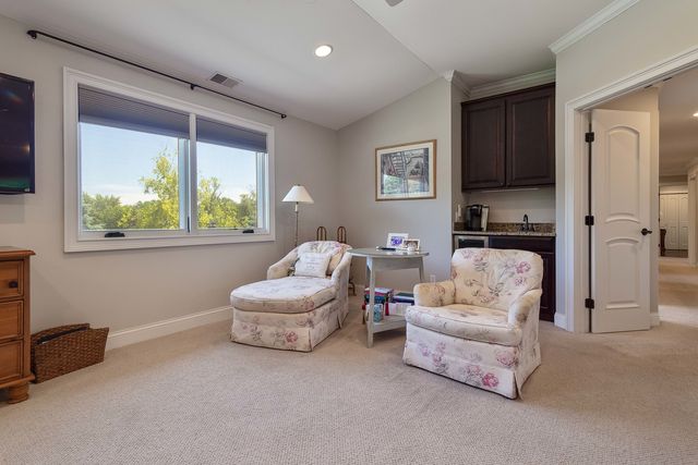 1971 Countryside Drive, Libertyville, IL 60048