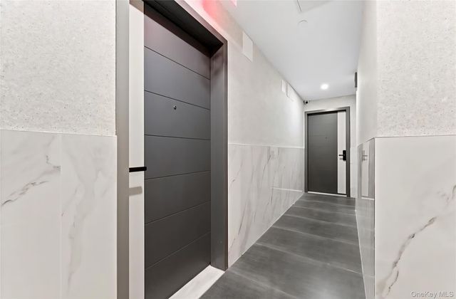 13243 Metropolitan Avenue 3E, Richmond Hill, NY 11418