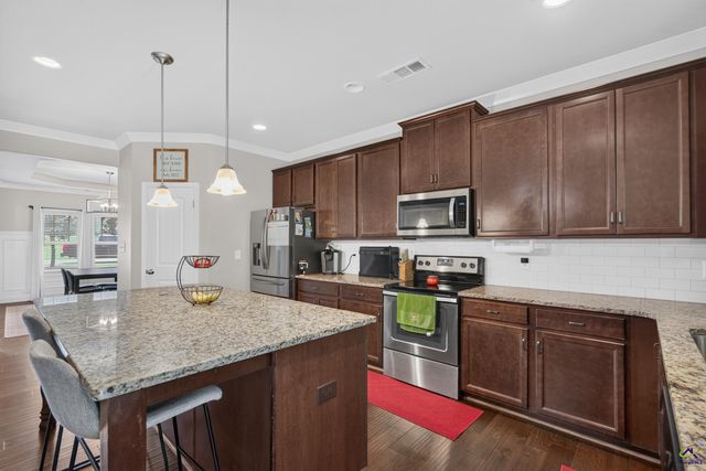 145 Stoney Creek Drive, Kathleen, GA 31047