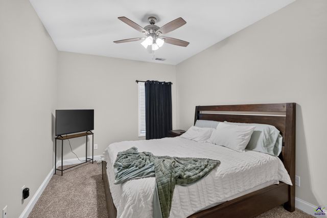 145 Stoney Creek Drive, Kathleen, GA 31047