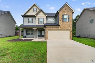 145 Stoney Creek Drive, Kathleen, GA 31047