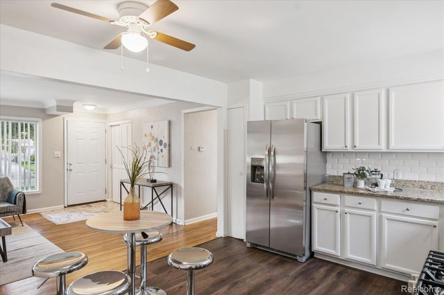 20830 Lantz Street, Clinton Charter Township, MI 48035