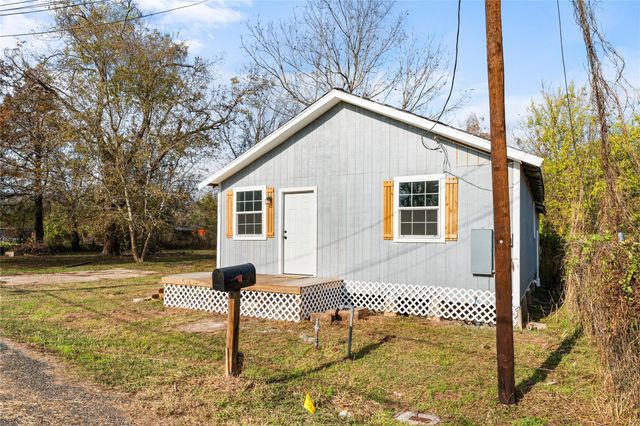 1608 Connie Street, Wharton, TX 77488