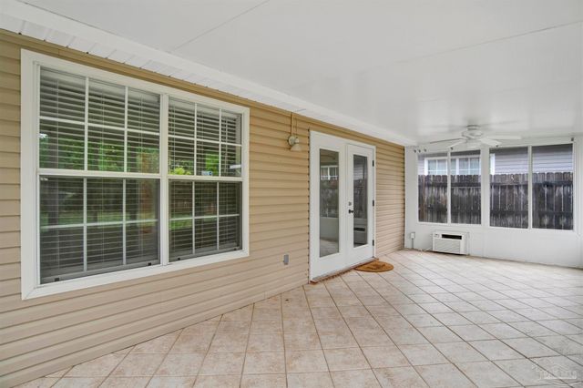 1613 Governors Dr, Pensacola, FL 32514