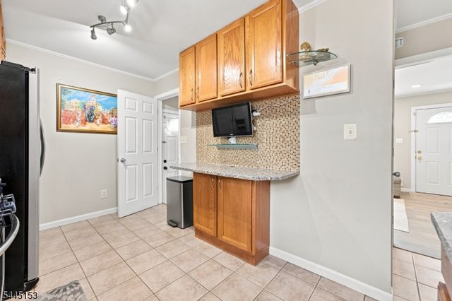 2697 Woodbridge Ave, Edison Twp., NJ 08817