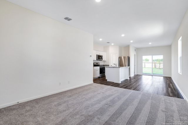14463 WOODLAND VLY, San Antonio, TX 78252