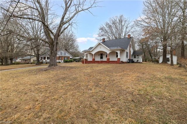 1820 South Park Drive, Reidsville, NC 27320