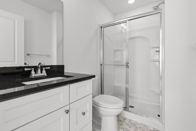 3163 Clover Ridge Drive, Chaska, MN 55318