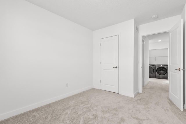 3163 Clover Ridge Drive, Chaska, MN 55318