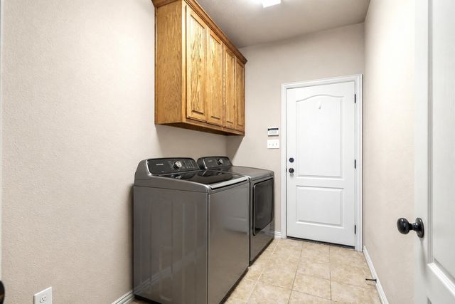 1852 Meadowview, Canton, TX 75103