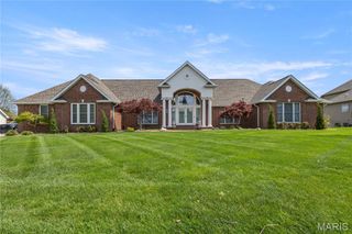 668 Killary Down, Weldon Spring, MO 63304