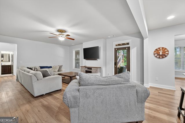 22 Creek Side Court, Jefferson, GA 30549