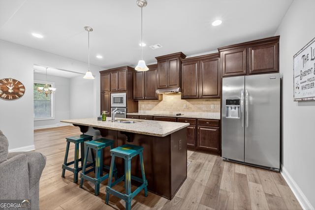 22 Creek Side Court, Jefferson, GA 30549