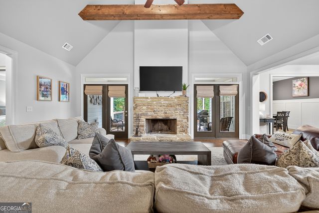 22 Creek Side Court, Jefferson, GA 30549