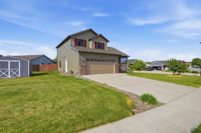 7230 CASTLEWOOD DR, Summerset, SD 57719