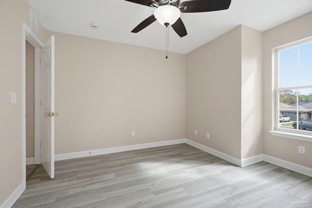 878 Aurelias Pl, Pensacola, FL 32514