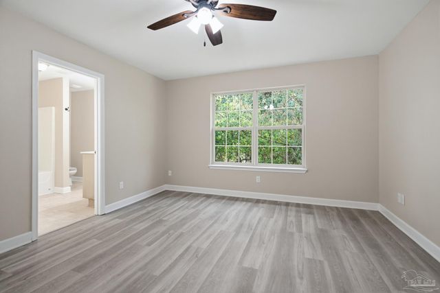 878 Aurelias Pl, Pensacola, FL 32514