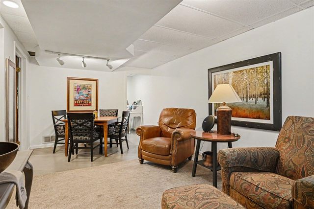 11635 E D Avenue, Richland, MI 49083