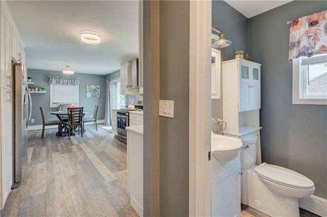 16 Arlington Ave, Warren, RI 02885