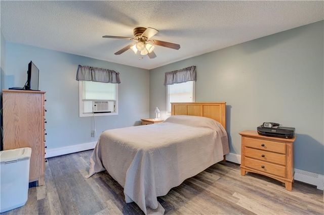16 Arlington Ave, Warren, RI 02885