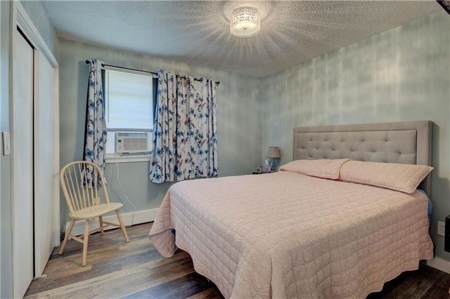16 Arlington Ave, Warren, RI 02885