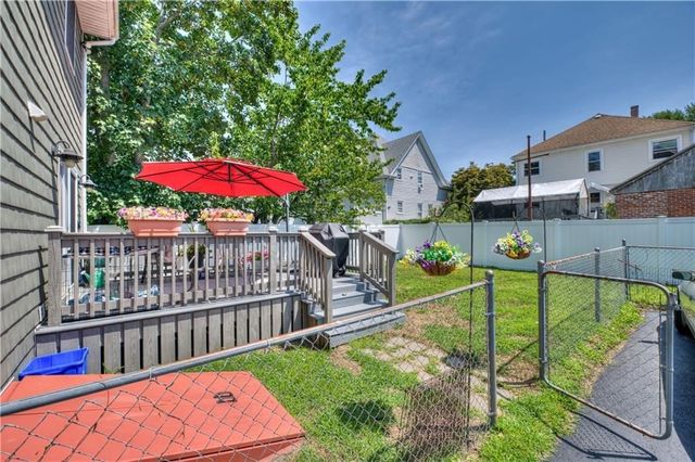 16 Arlington Ave, Warren, RI 02885