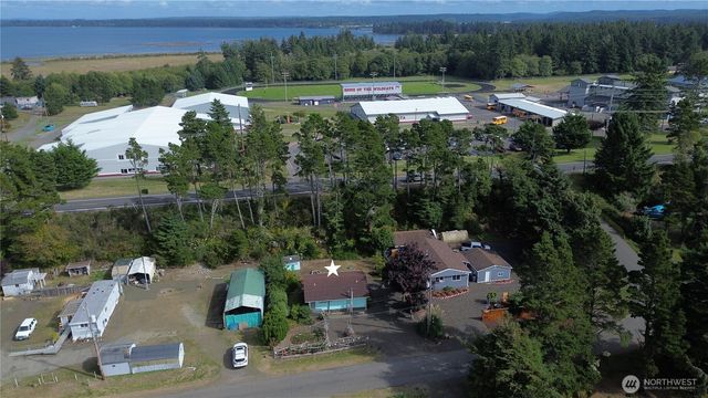 2446 S Pleasant Drive, Westport, WA 98595