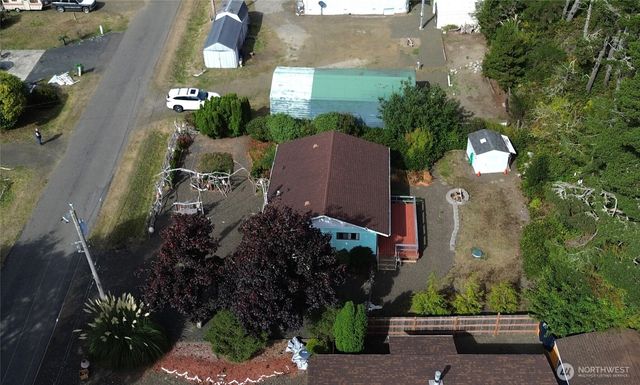 2446 S Pleasant Drive, Westport, WA 98595