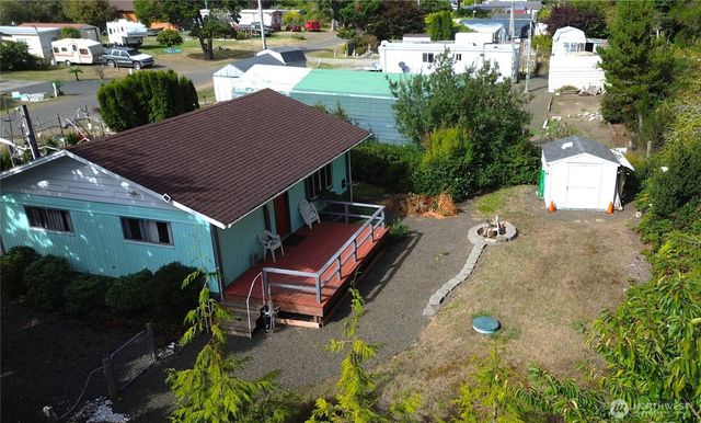 2446 S Pleasant Drive, Westport, WA 98595