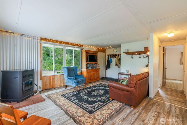 2446 S Pleasant Drive, Westport, WA 98595