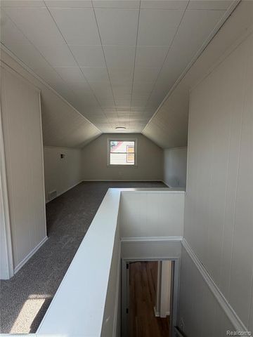2079 Mclain Avenue, Lincoln Park, MI 48146