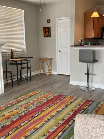 1273 Graves Harbor Trl Apt 318, Huddleston, VA 24104