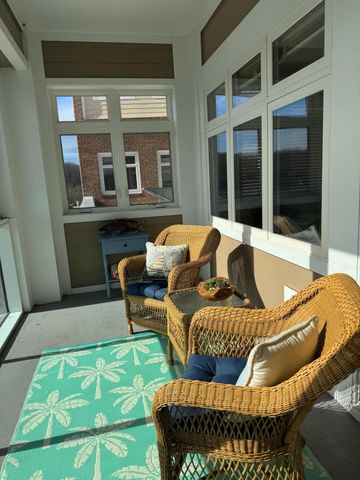 1273 Graves Harbor Trl Apt 318, Huddleston, VA 24104