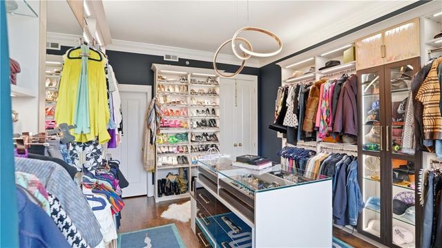 77 Peachtree Place NE 605, Atlanta, GA 30309