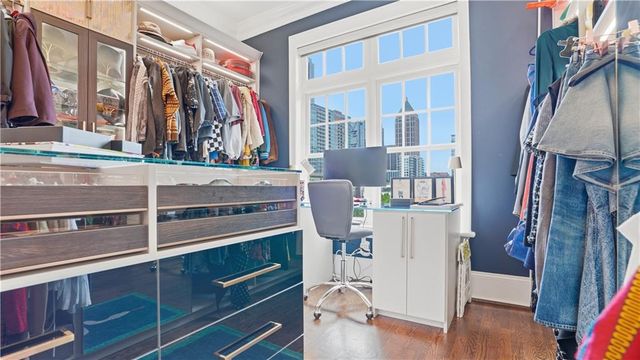 77 Peachtree Place NE 605, Atlanta, GA 30309