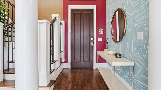 77 Peachtree Place NE 605, Atlanta, GA 30309