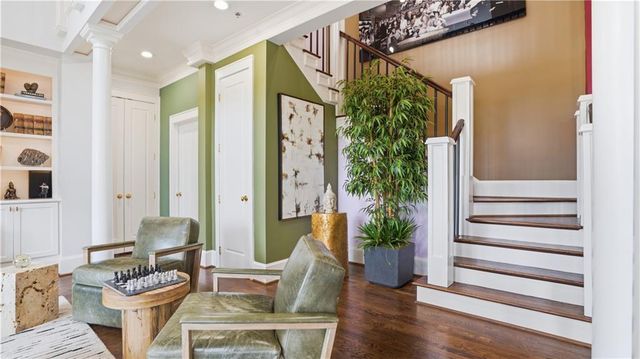 77 Peachtree Place NE 605, Atlanta, GA 30309