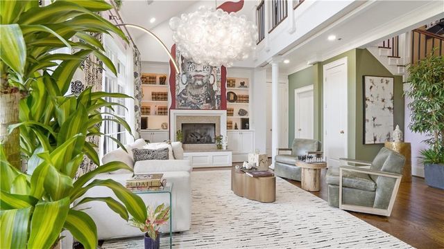 77 Peachtree Place NE 605, Atlanta, GA 30309